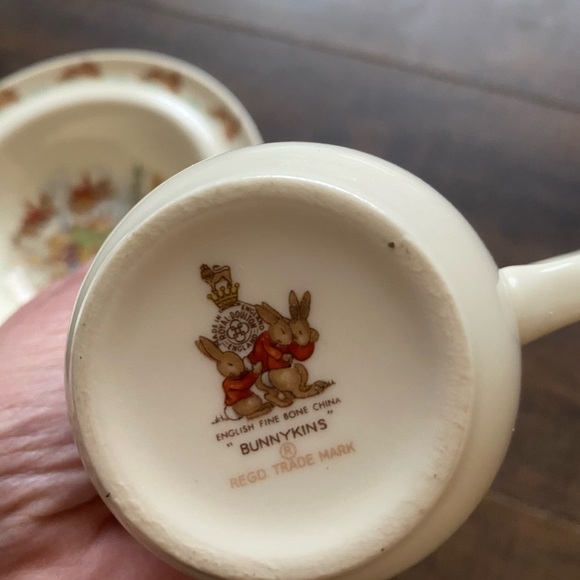 Royal Doulton Bunnykins Bowl and cup - Picture 9 of 9